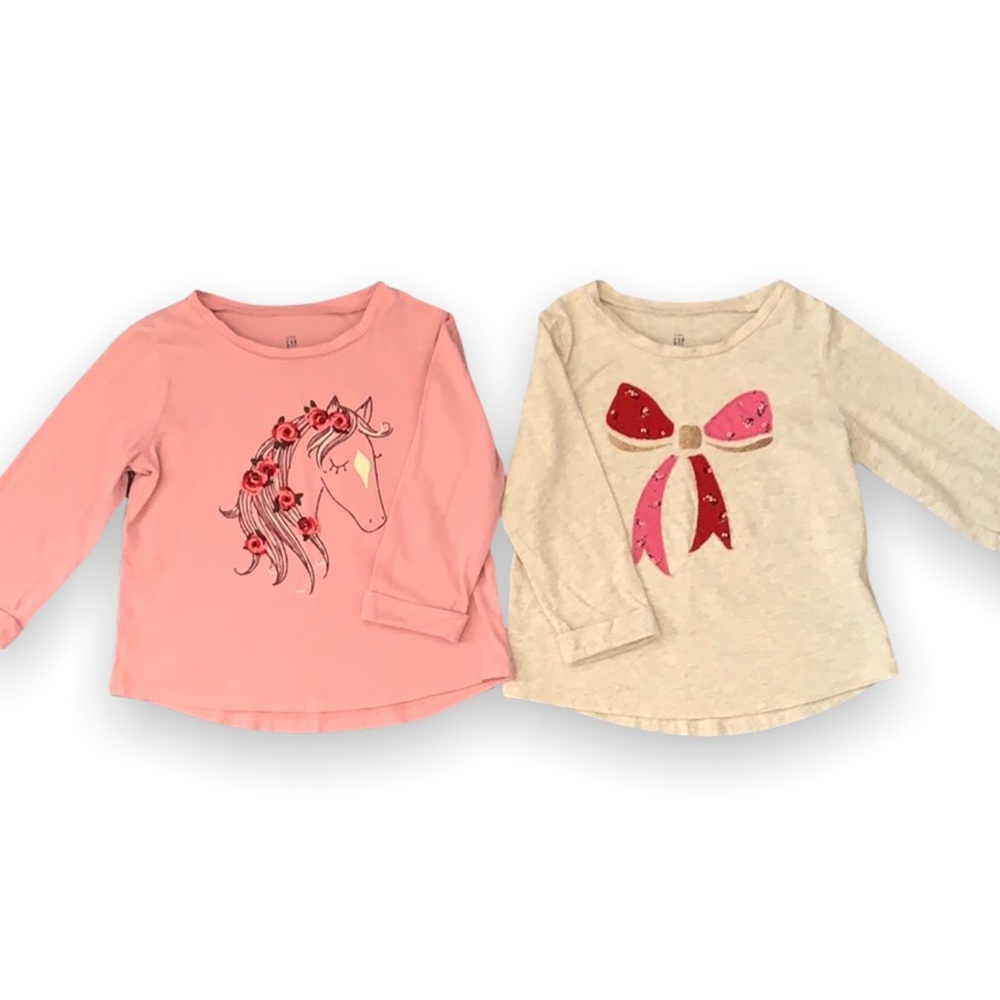 Baby Gap Pink w/ Horse and Oatmeal w/ Bow Long Sleeve Shirts Size 3T